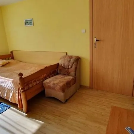 Adania * גרצי'יבובו