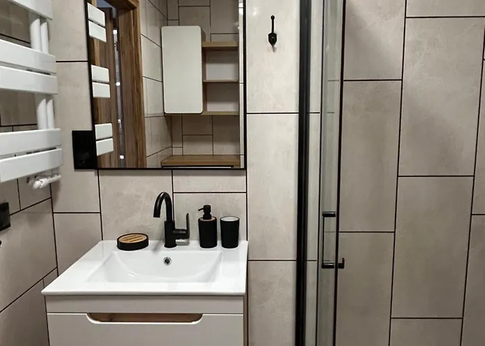 Adania * Grzybowo (West Pomeranian)